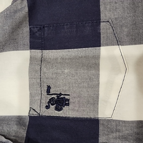 Burberry boy button down shirt - Picture 2 of 10